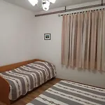 Spomenka شقة سيلين