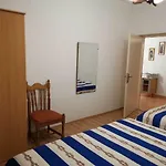 Spomenka *