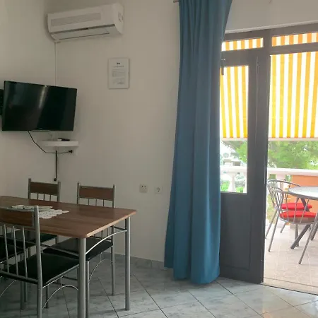 Apartman Spomenka *