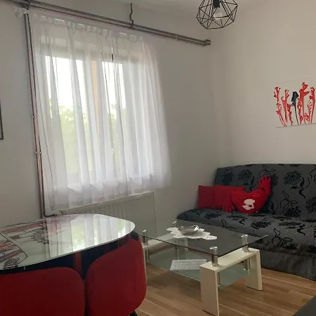 Spomenka Apartman Seline