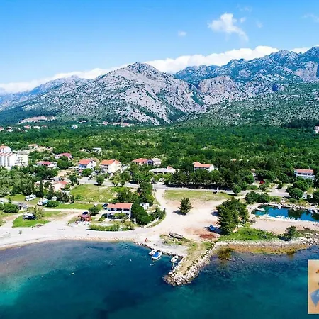 Spomenka Apartman