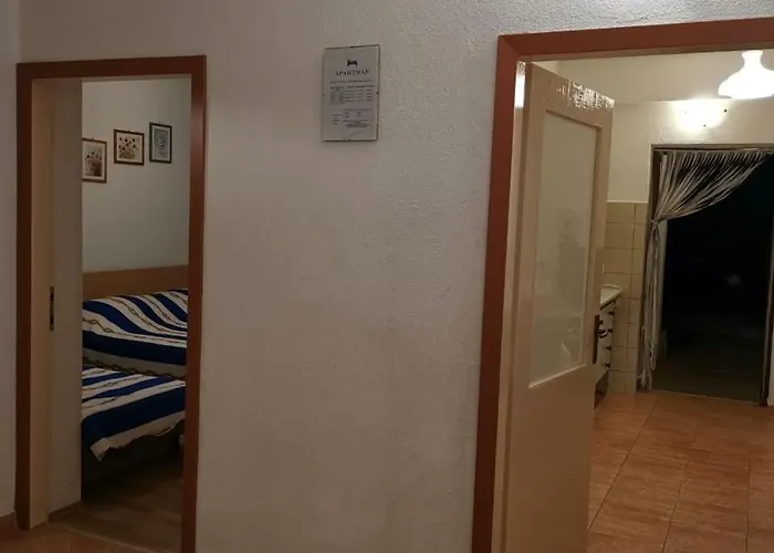 Spomenka *