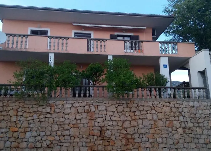 Spomenka Apartman Seline