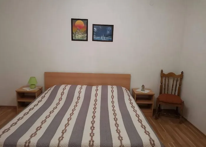 Spomenka *