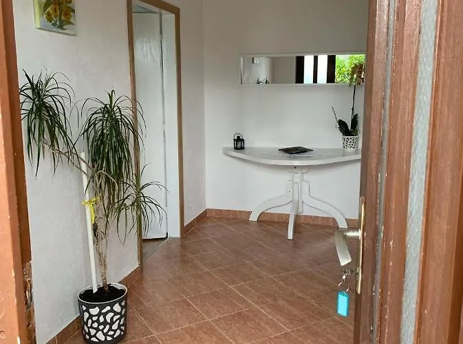 Spomenka *